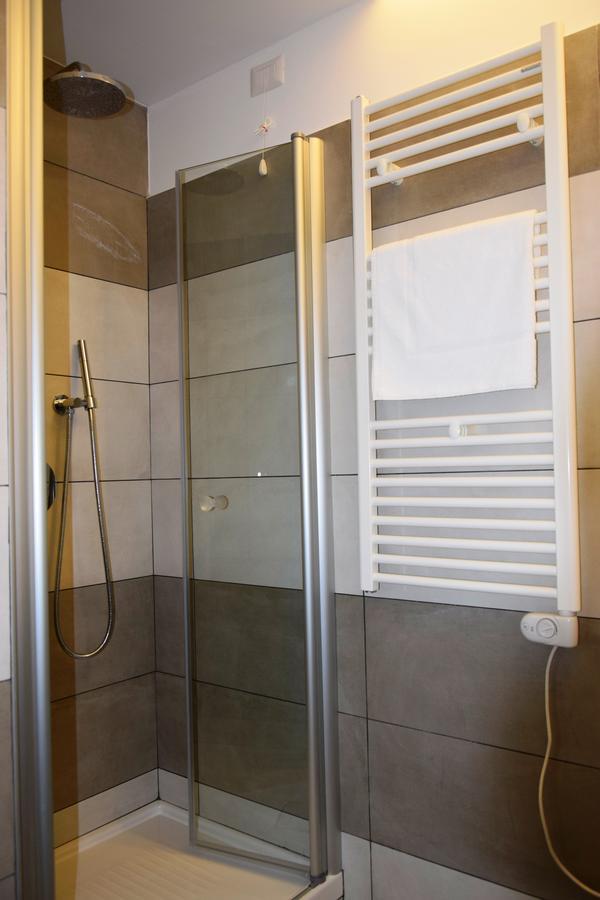 B&B Attico 33 Palermo Bagian luar foto