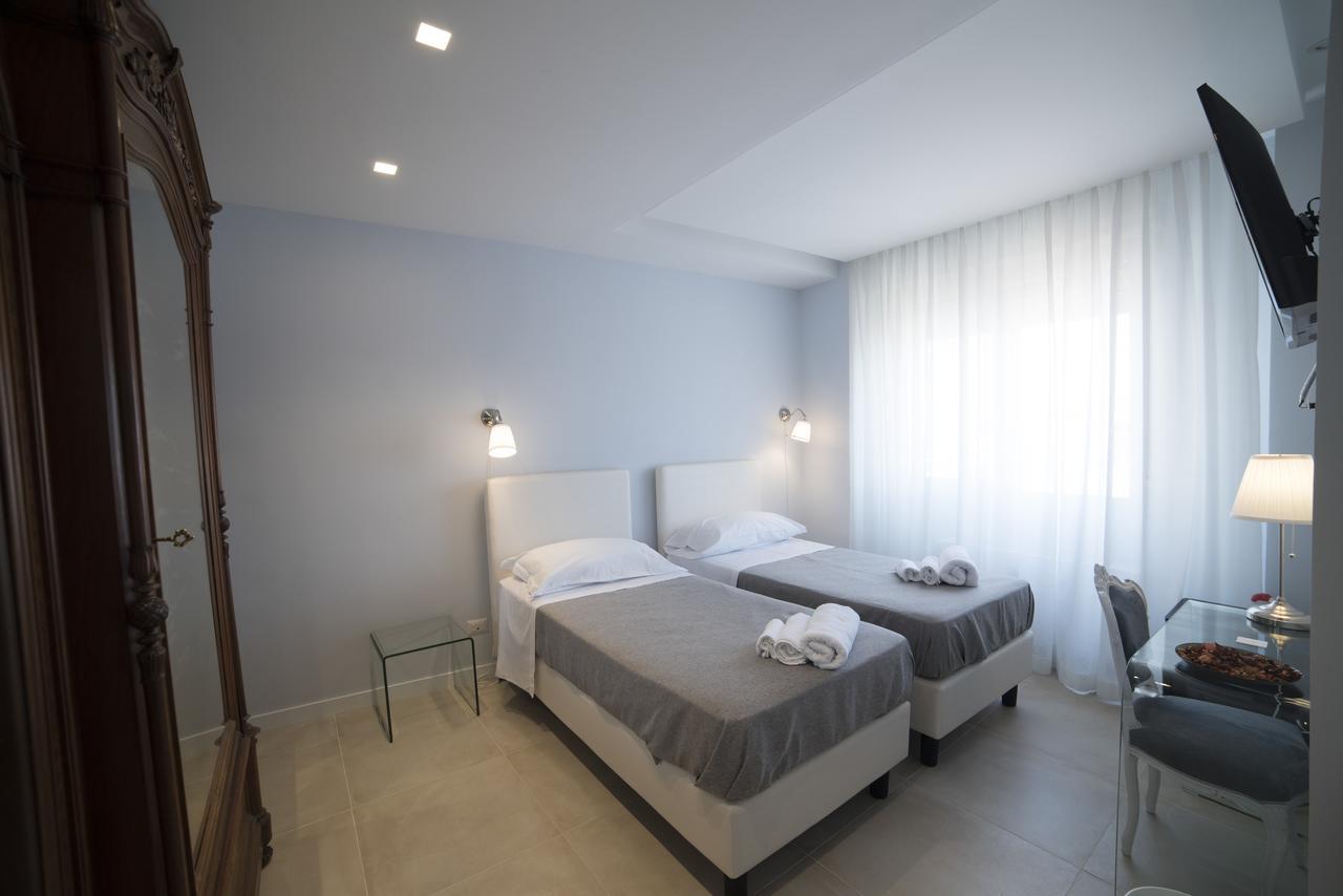 B&B Attico 33 Palermo Bagian luar foto